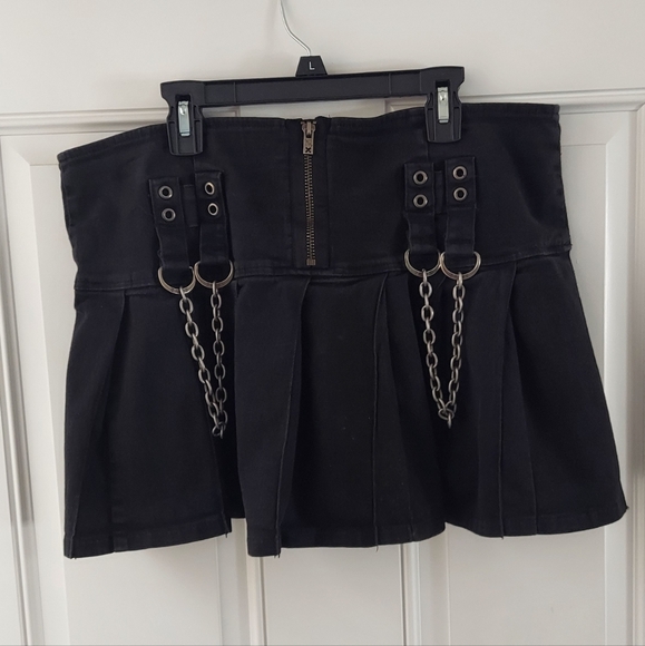 Tripp Skirt - Picture 2 of 5